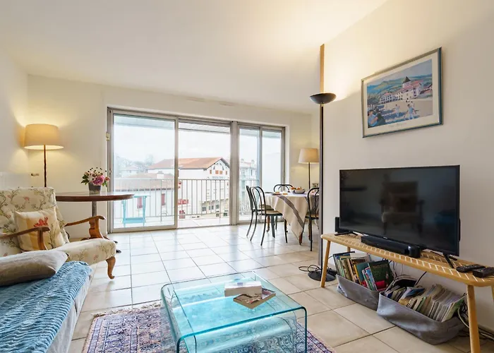 Isara By Interhome *